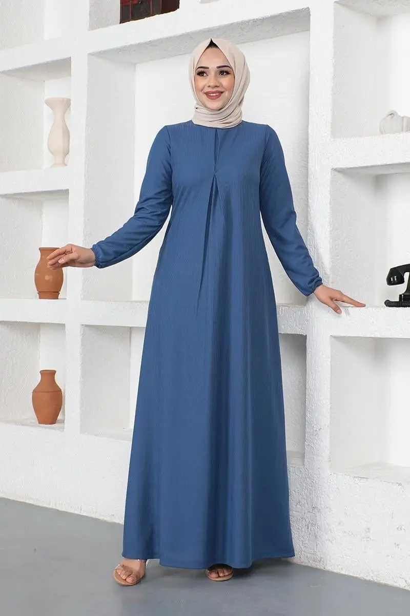 A Pleated Model Dress-detail