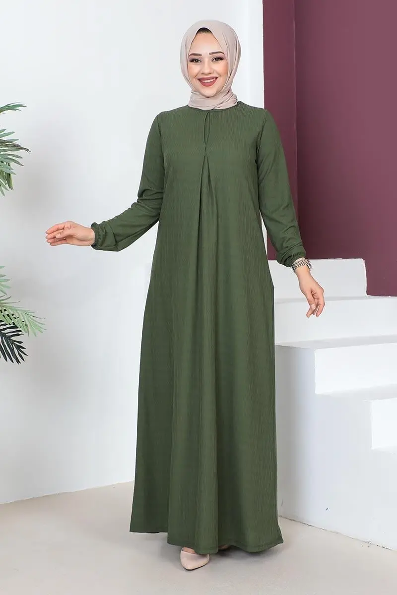 A Pleated Model Dress-detail