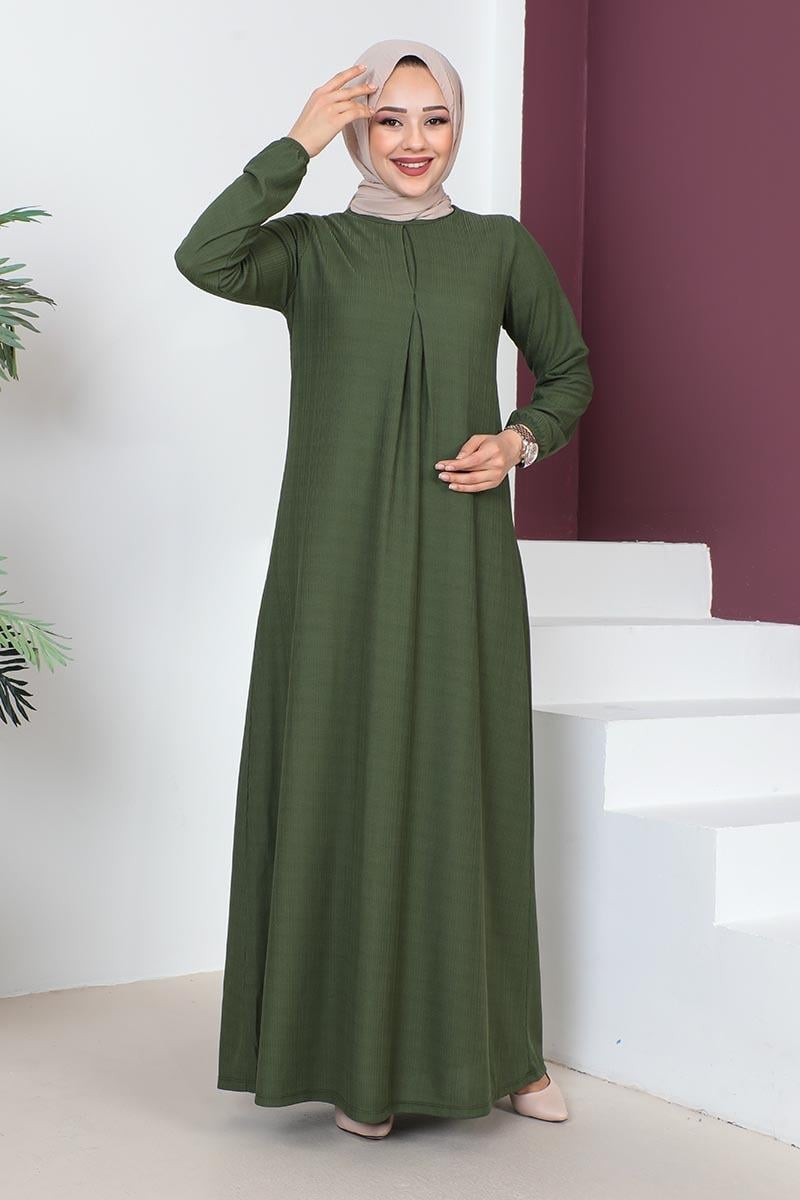 A Pleated Model Dress