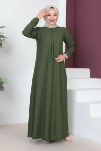 A Pleated Model Dress