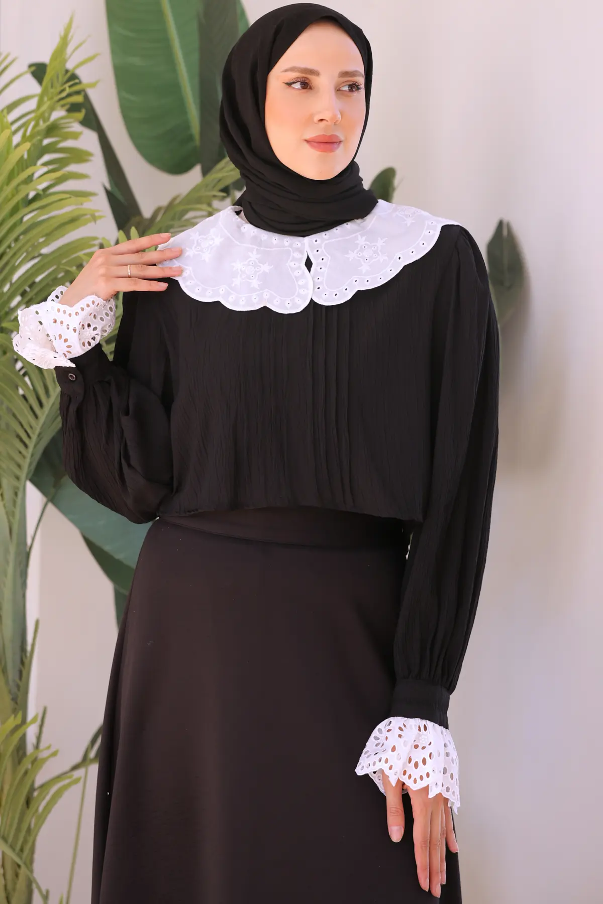 Baby Collar Short Shirt-detail