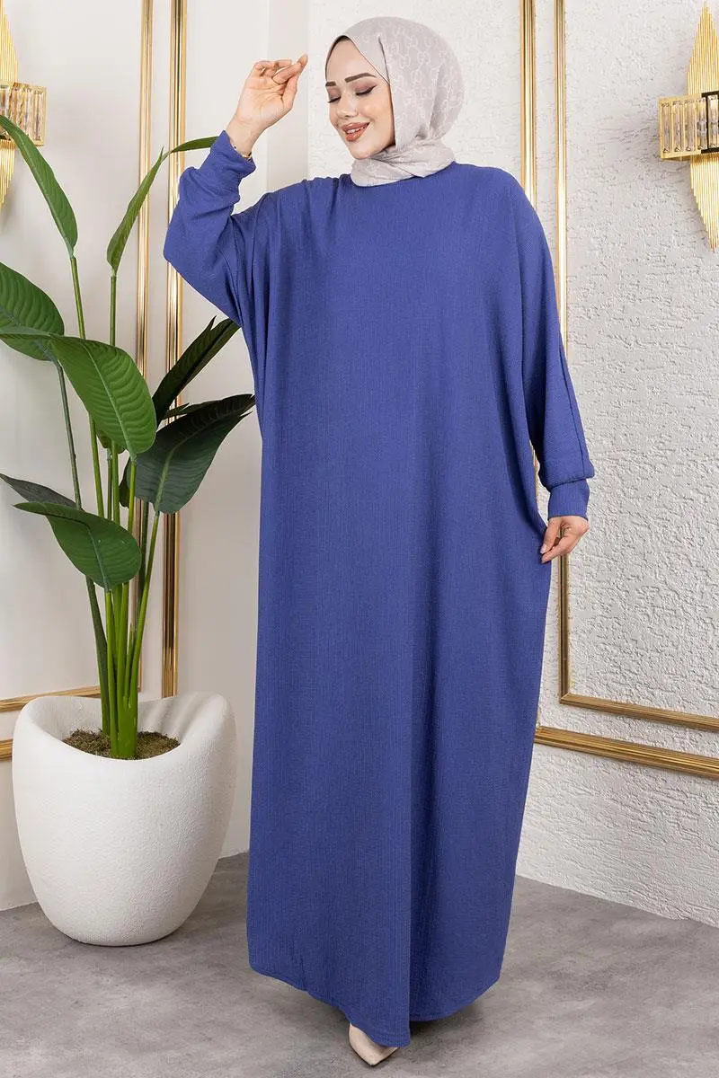 Batwing Sleeve Crepe Dress-detail