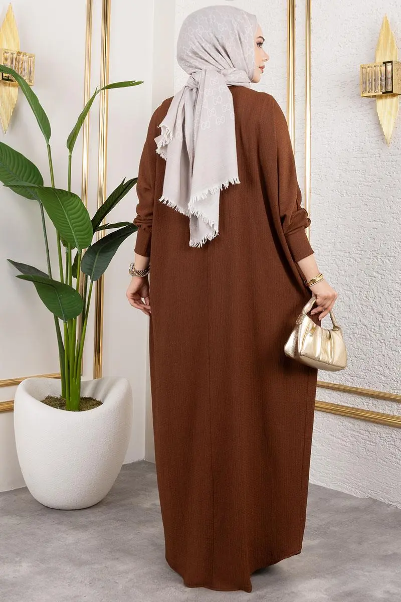 Batwing Sleeve Crepe Dress-detail