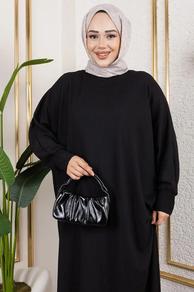 Batwing Sleeve Crepe Dress-detail