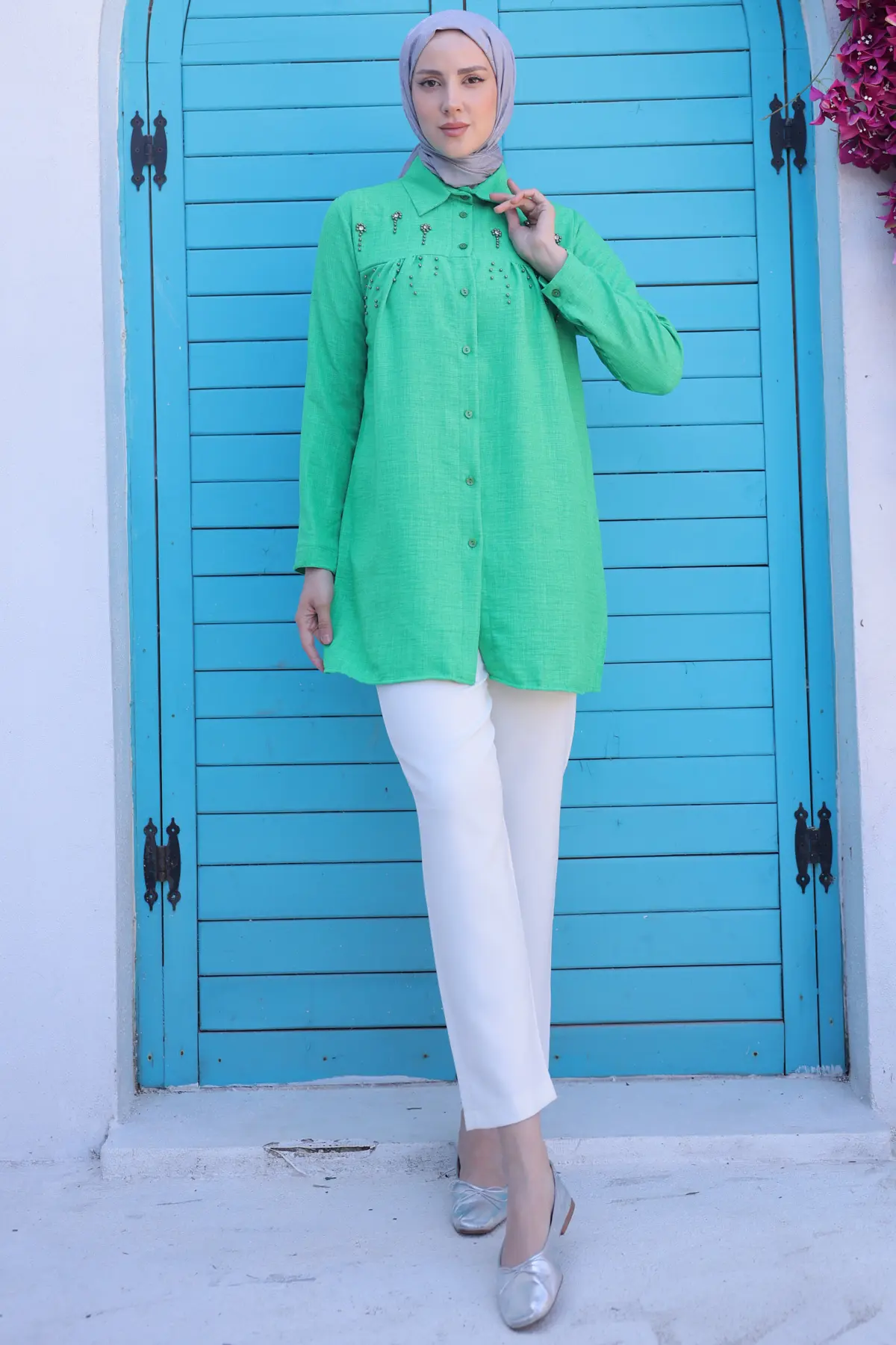 Bead Detaıl Shırt-detail