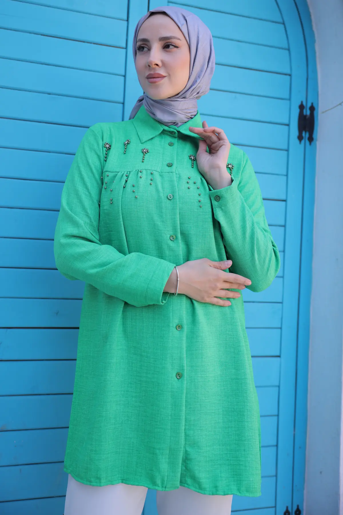 Bead Detaıl Shırt-detail