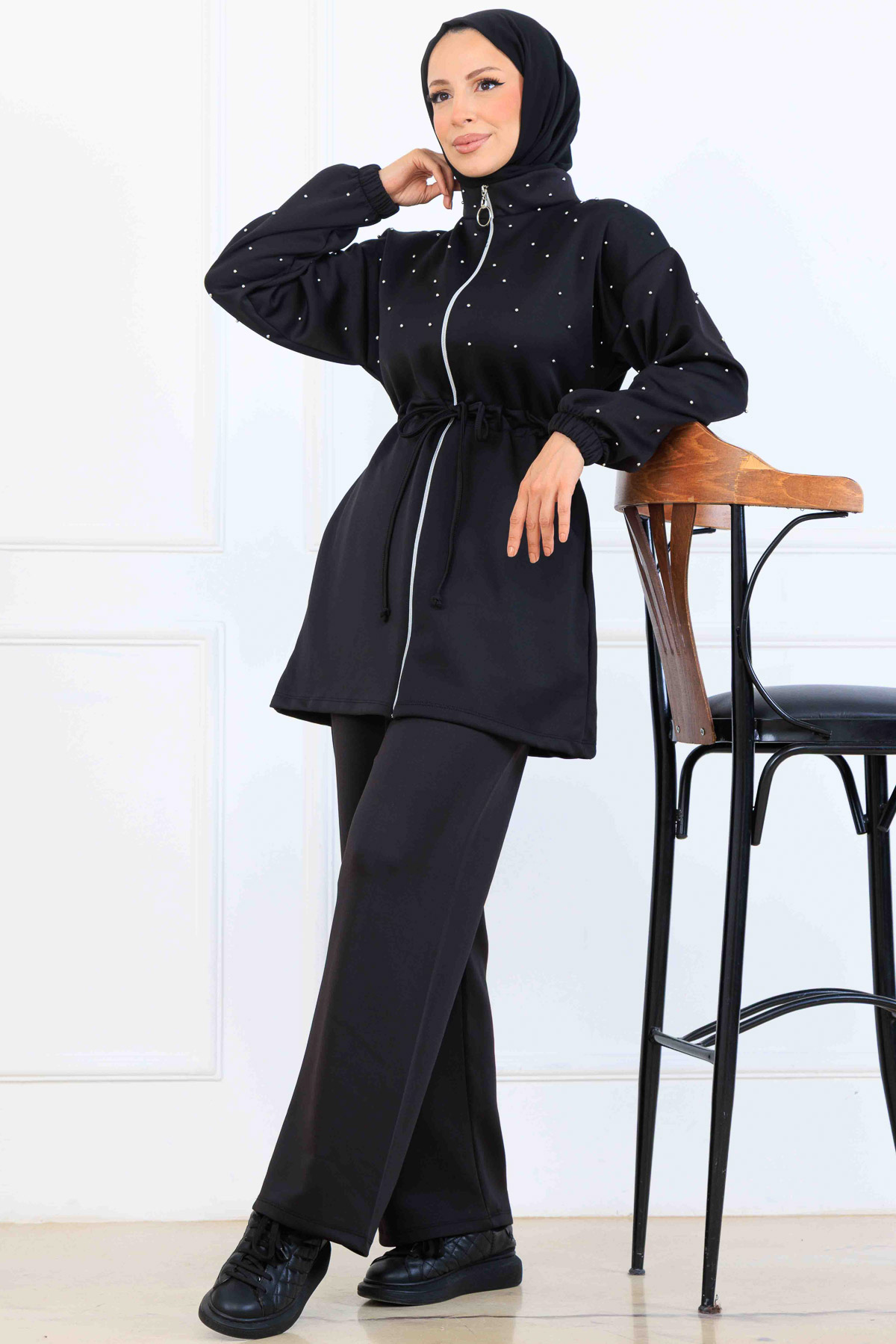 Beaded Detailed Scuba Two Piece Set