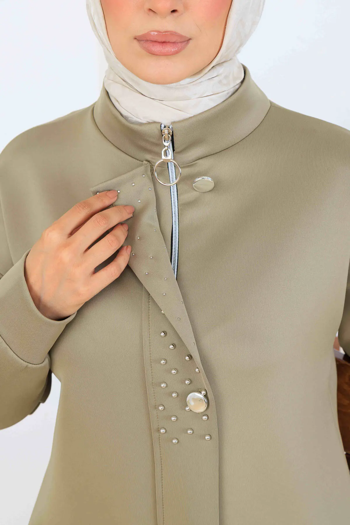 Beaded Detailed Scuba Two Piece Set-detail