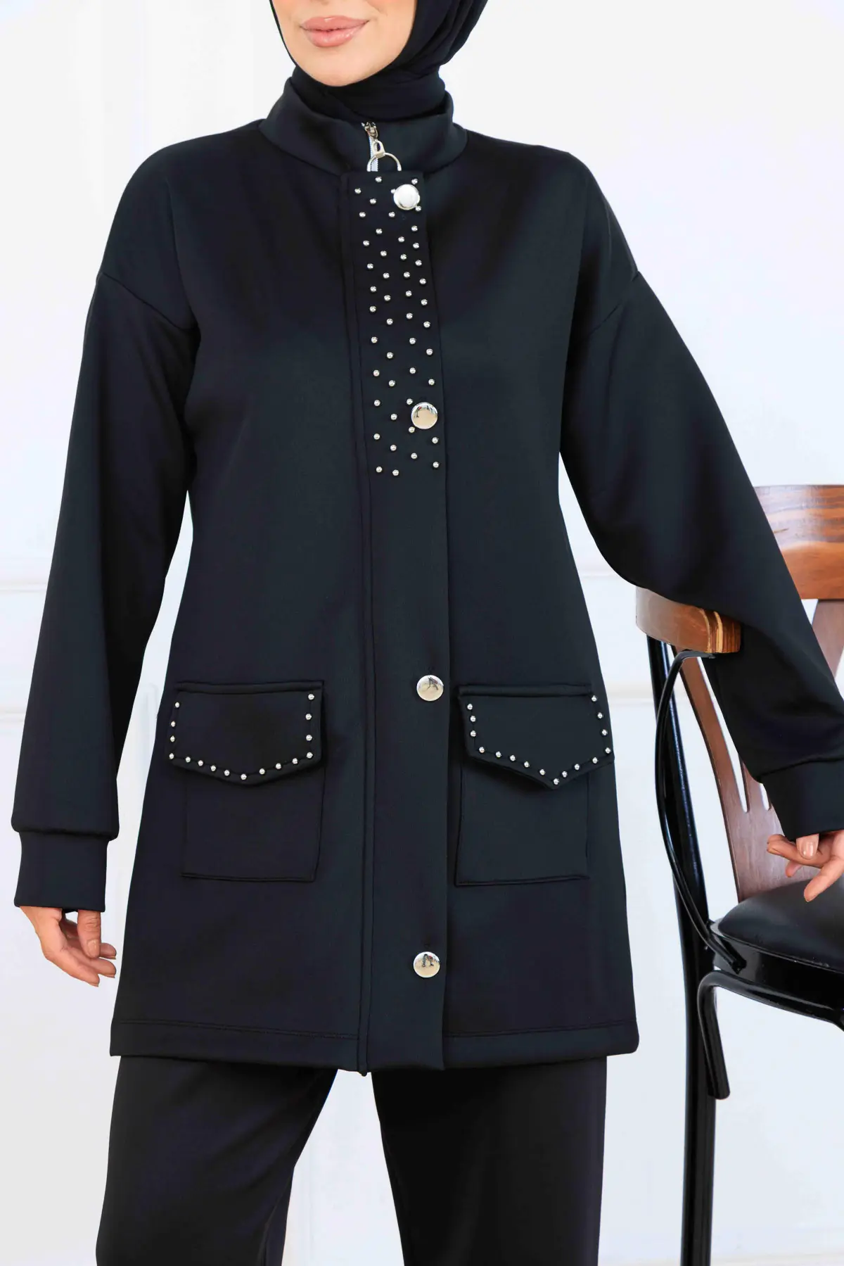 Beaded Detailed Scuba Two Piece Set-detail