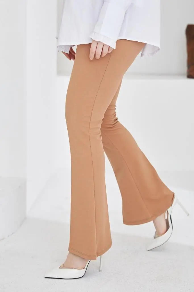 Beige Spanish Cuffed Fabric Trousers-detail