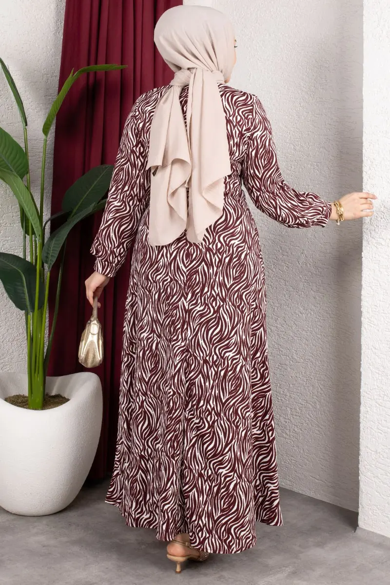 Belt Detail Patterned Dress-detail