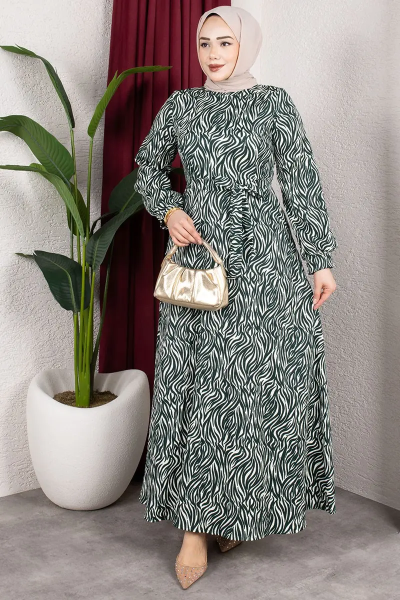 Belt Detail Patterned Dress-detail
