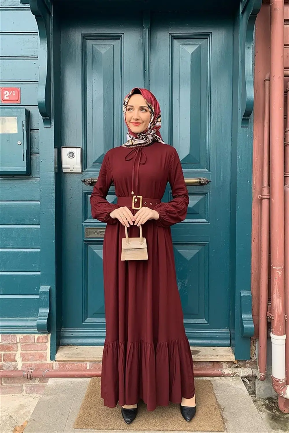 Belt Detailed Hijab Dress-detail