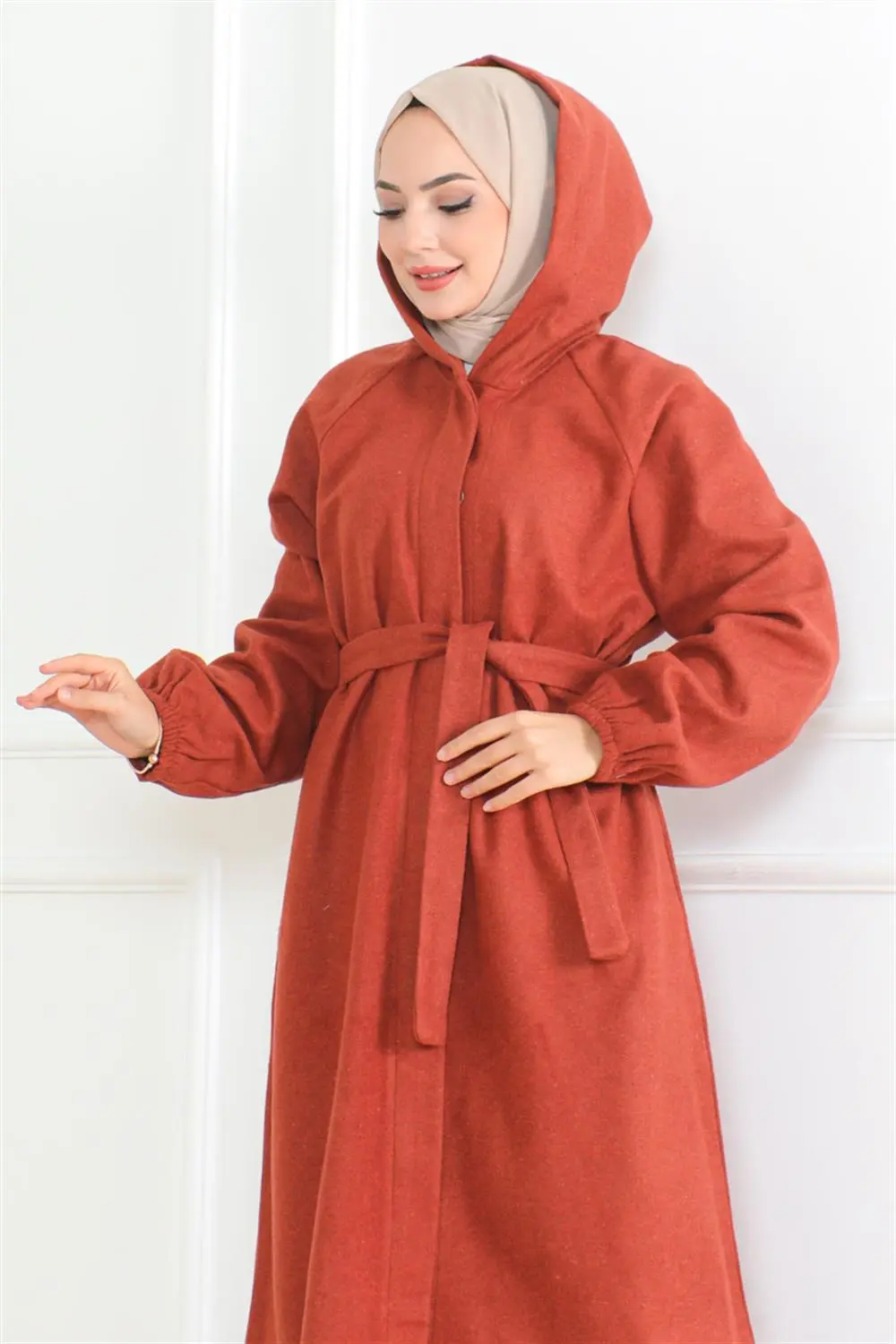 Belted Hijab Coat-detail