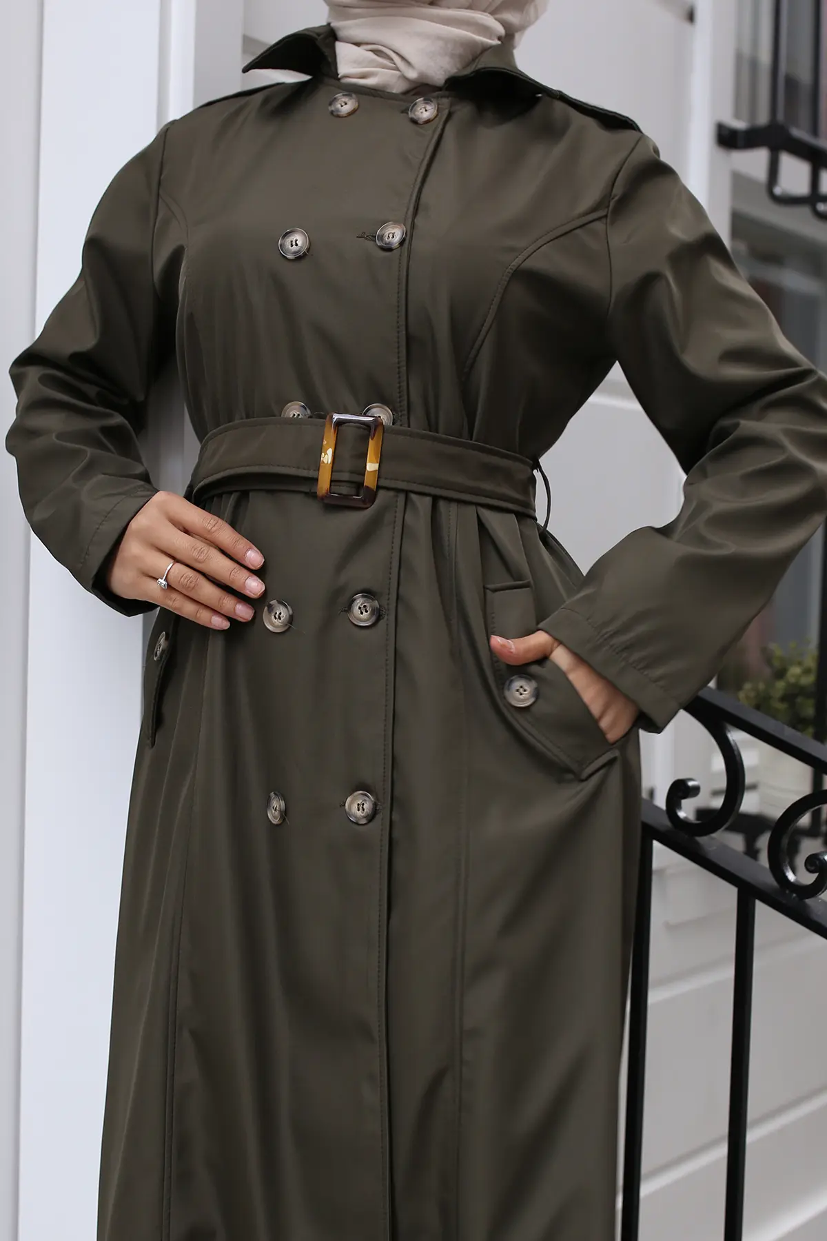 Belted Trench Coat-detail