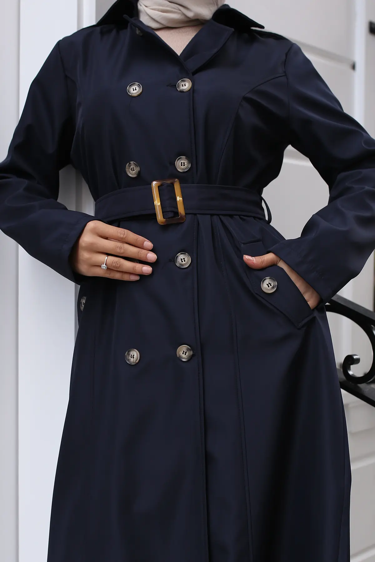 Belted Trench Coat-detail