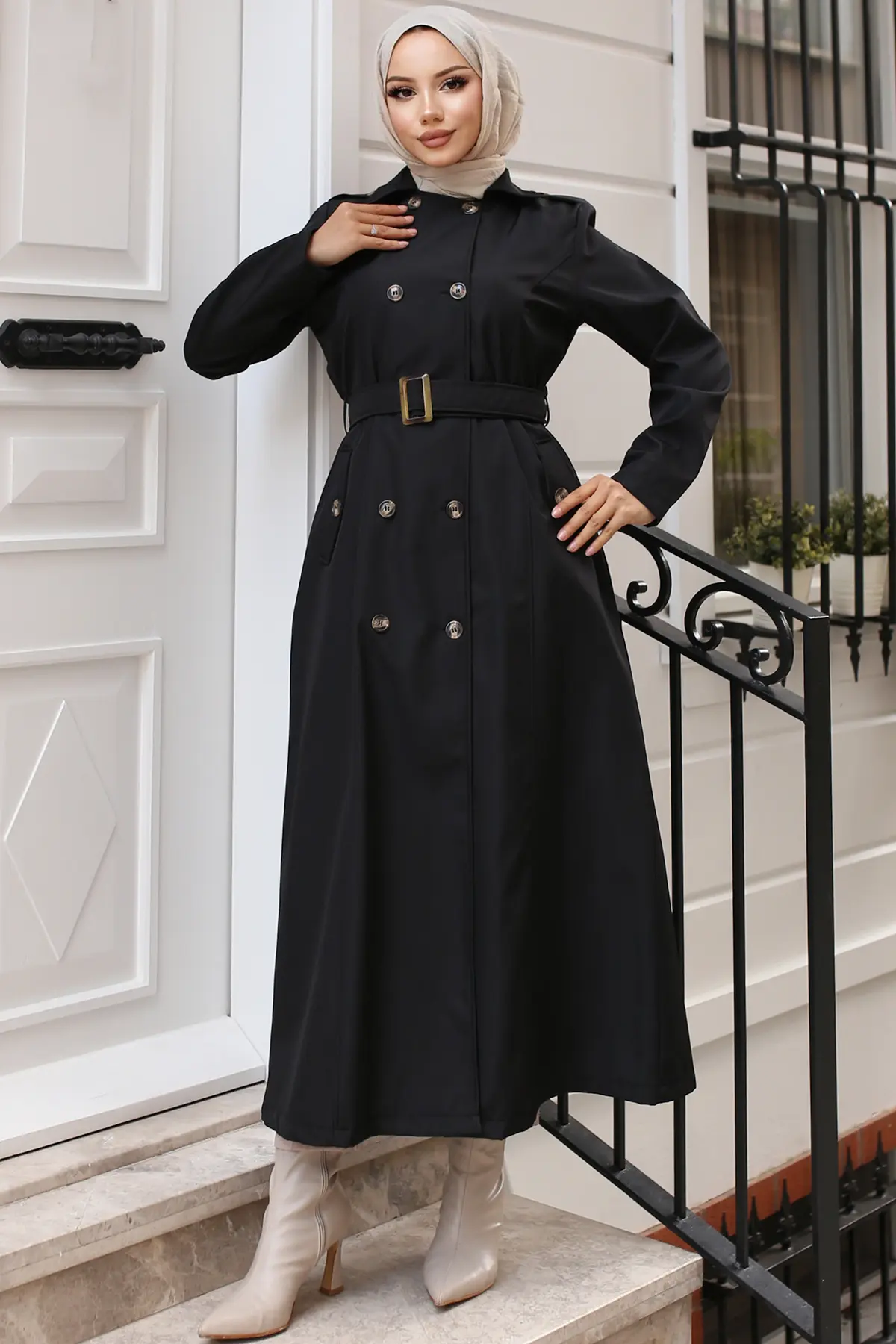 Belted Trench Coat-detail