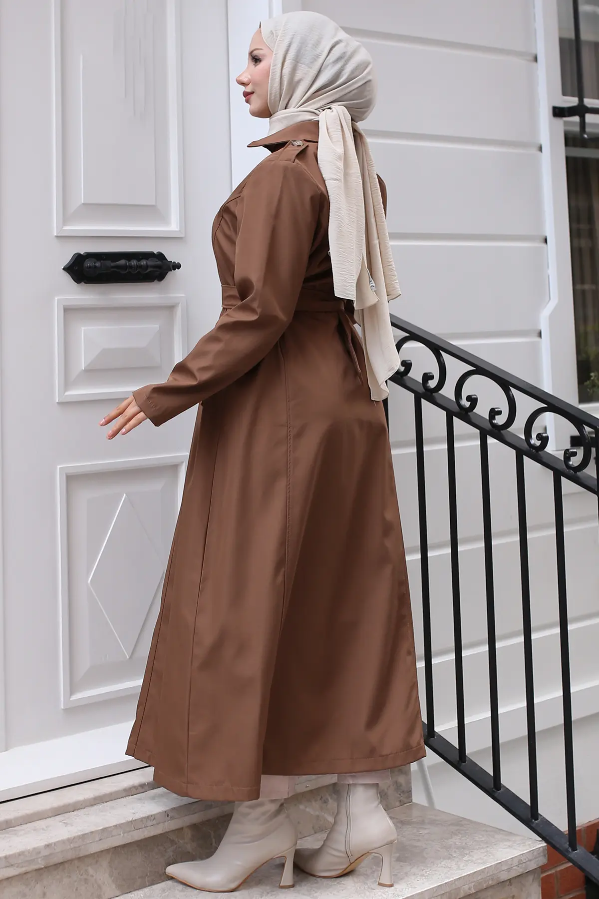Belted Trench Coat-detail
