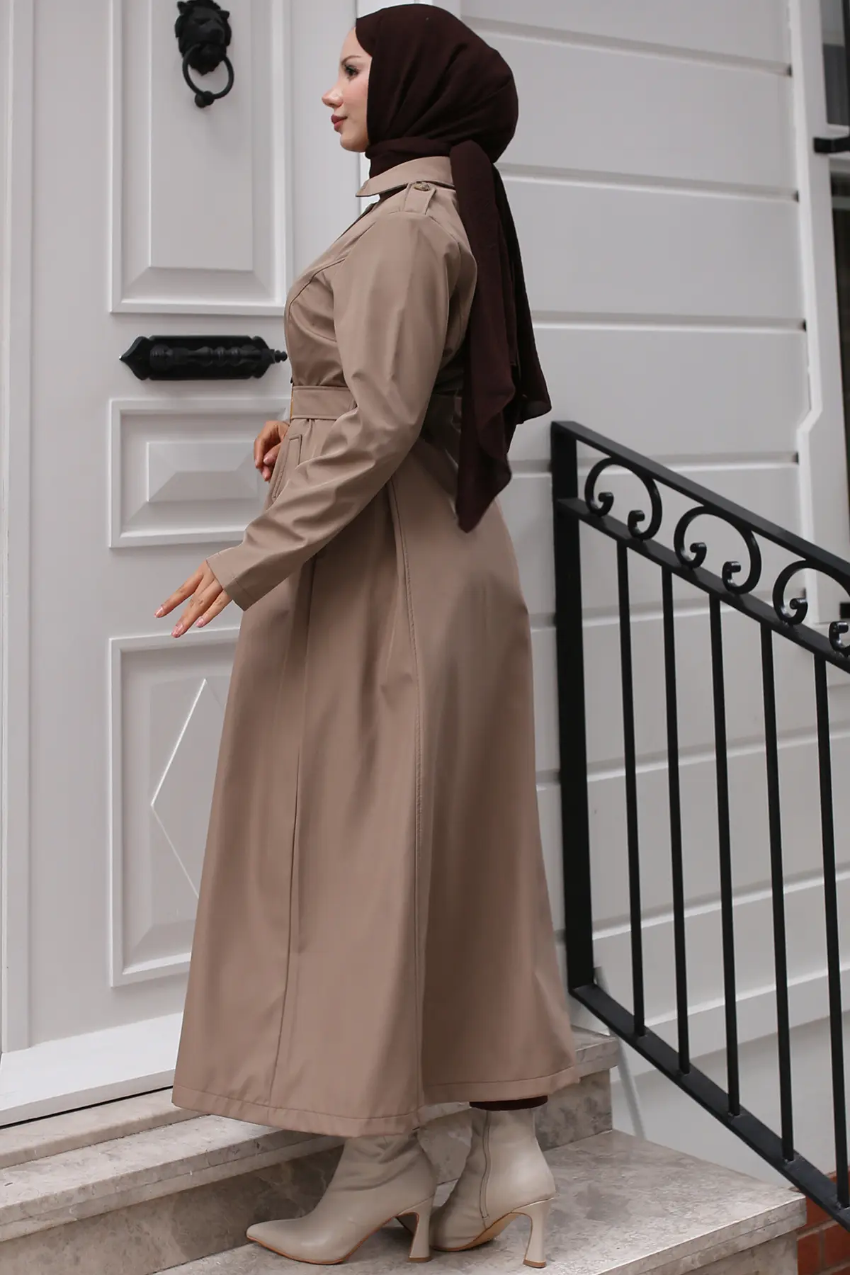 Belted Trench Coat-detail