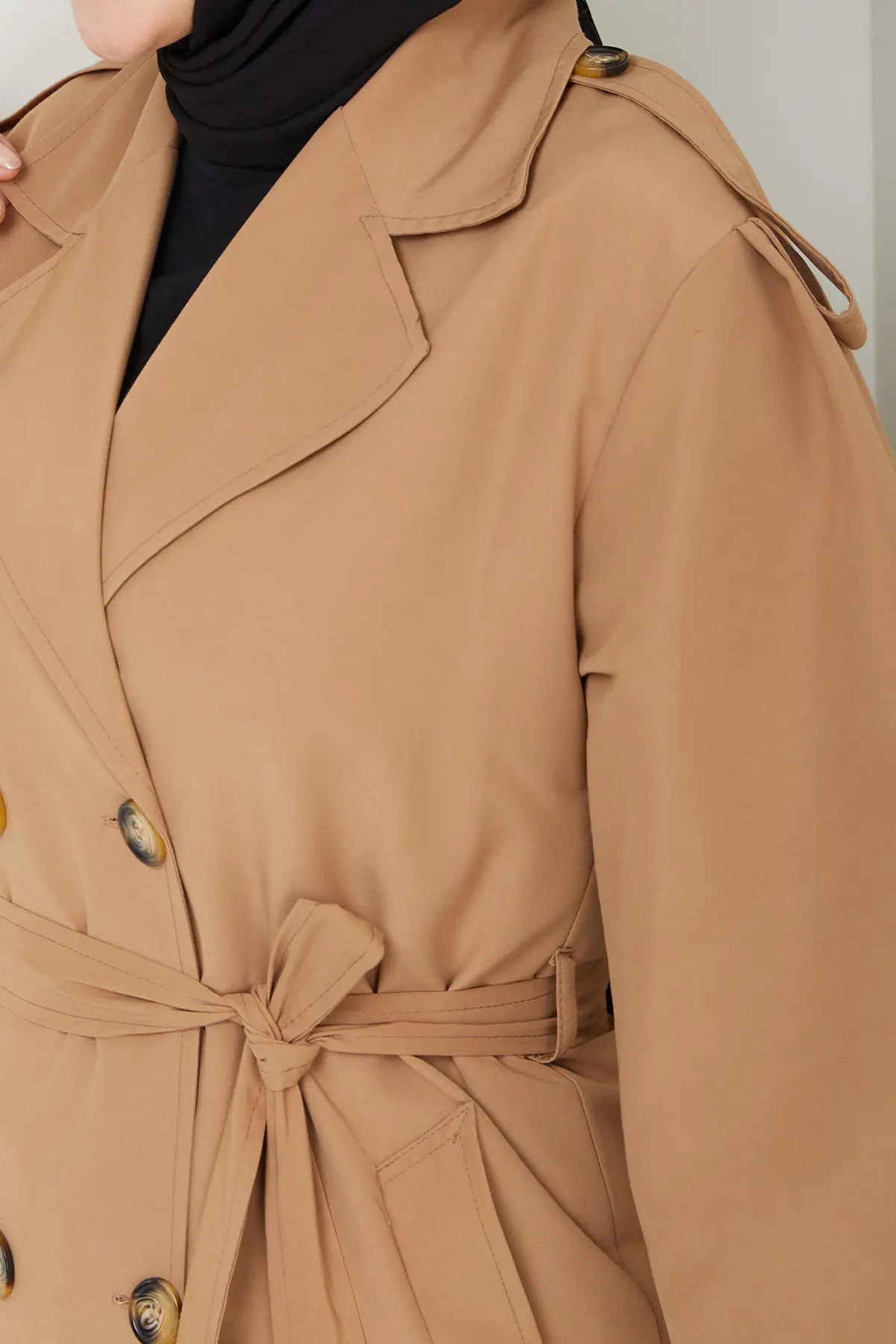 Belted Trench Coat-detail