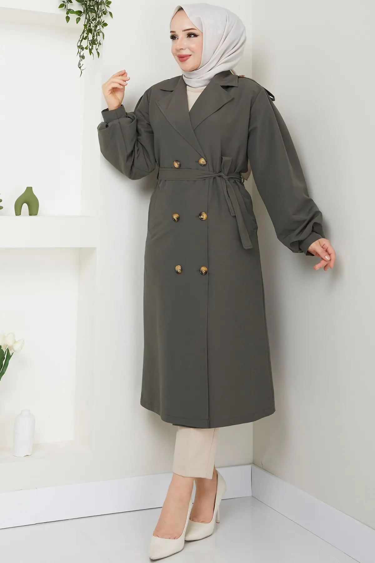 Belted Trench Coat-detail