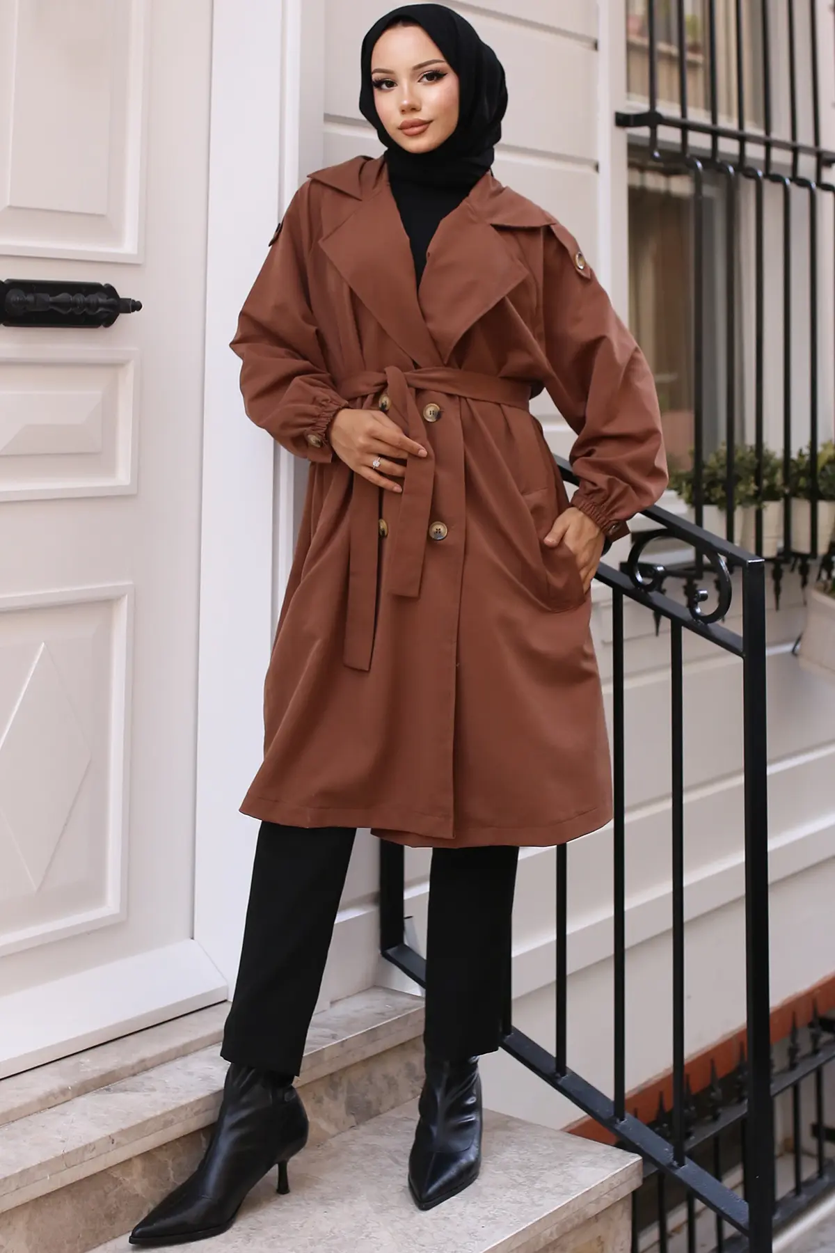 Belted Trench Coat-detail