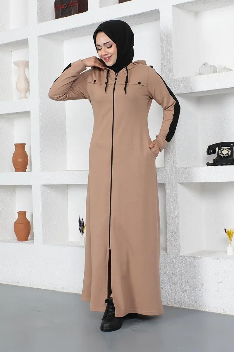 Bird Eye Stripe Detail Sports Abaya-detail