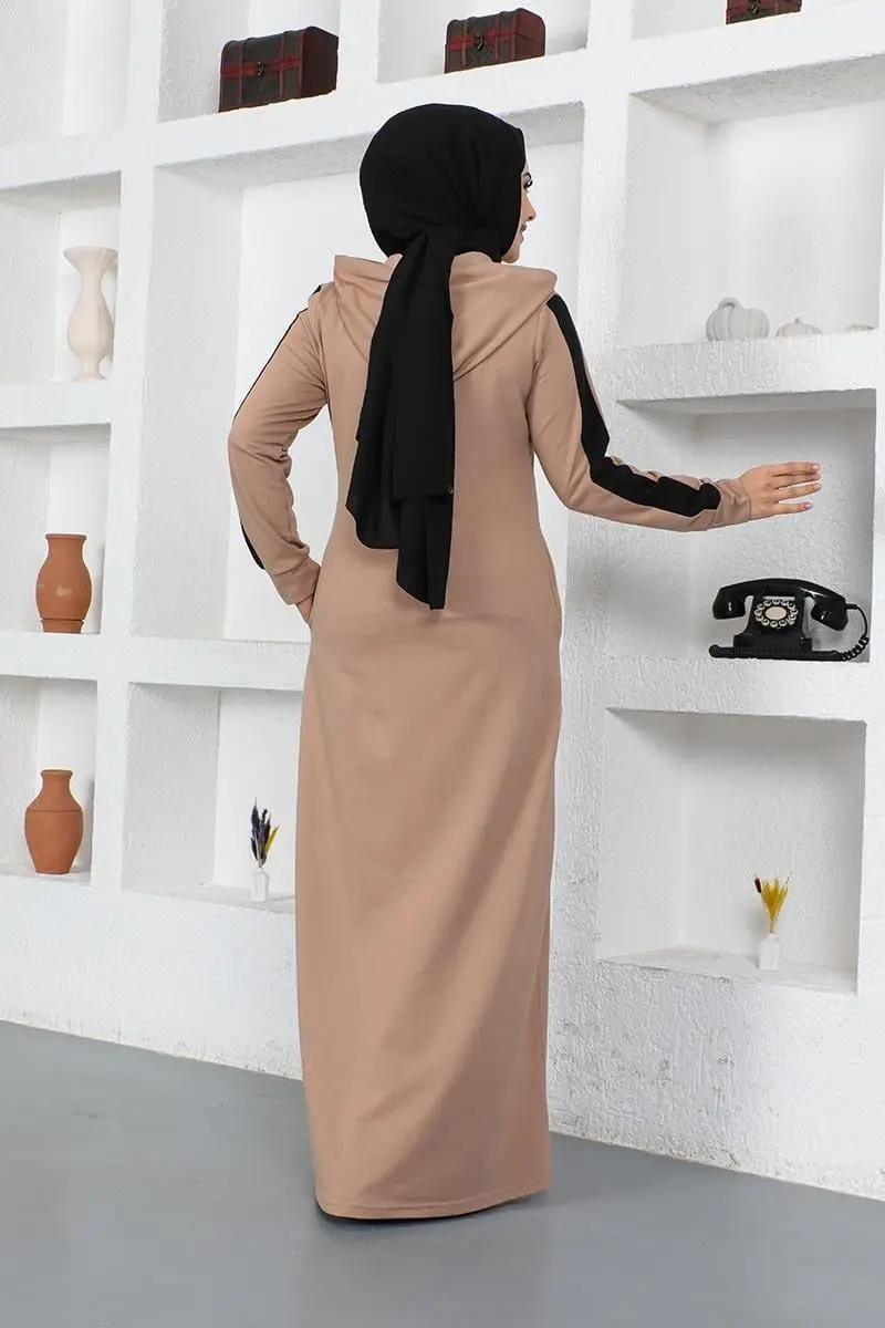 Bird Eye Stripe Detail Sports Abaya-detail