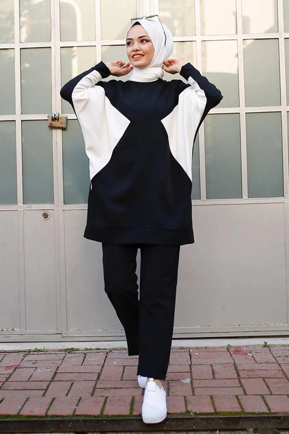 Black Pieced Asymmetrical Double Suit 