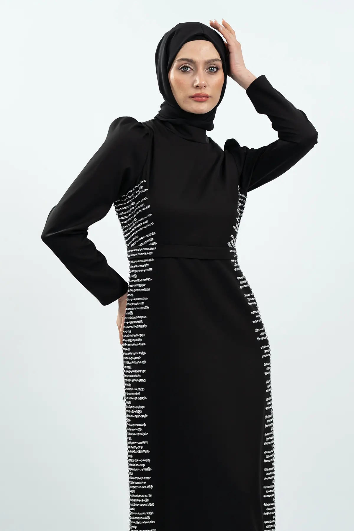 Black Stone Detailed Evening Dress-detail