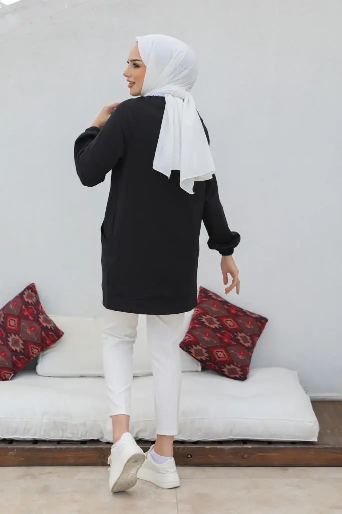 Black Zippered Scuba Hijab Cardigan-detail