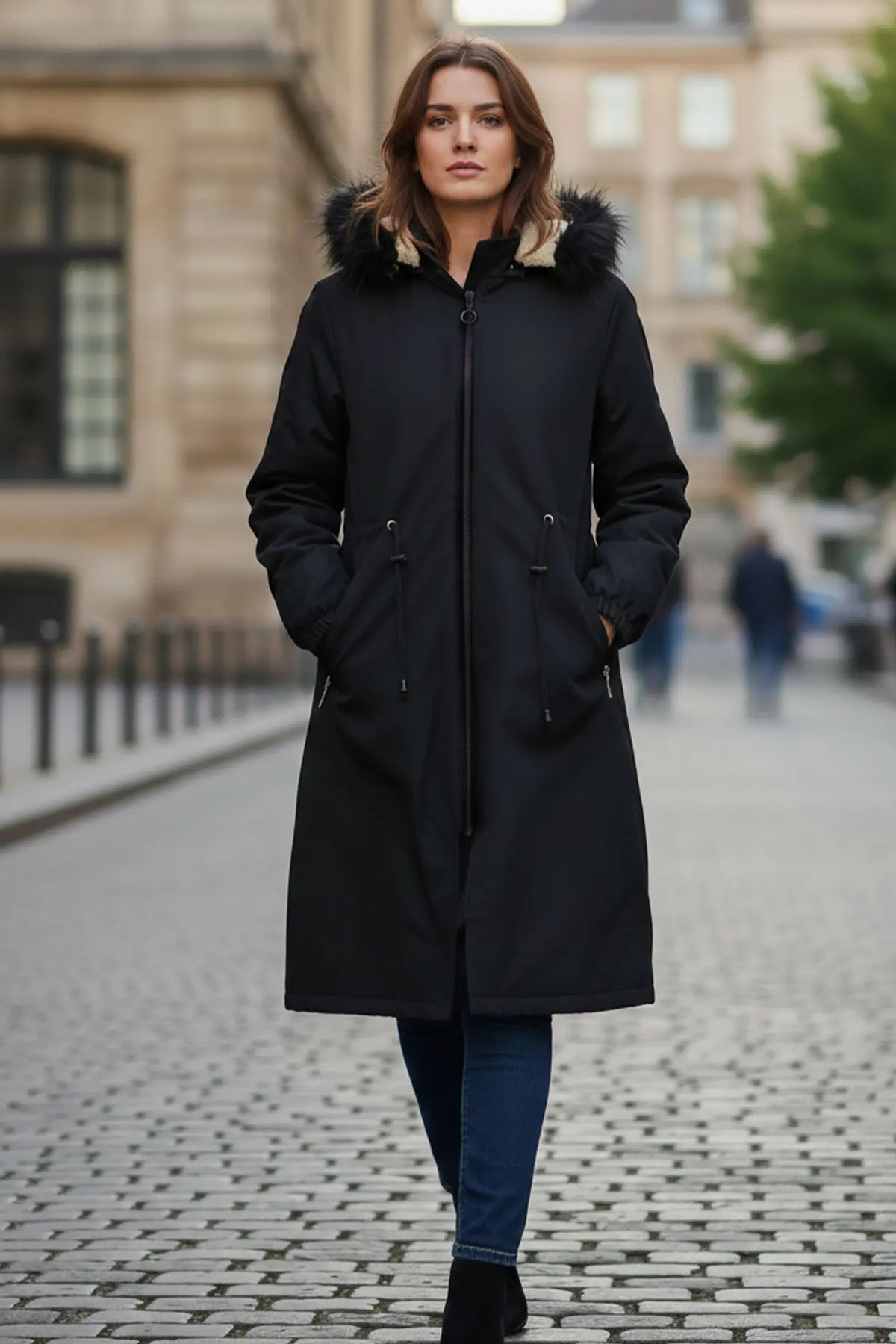 Bondit Coat With Fur Collar Detail
