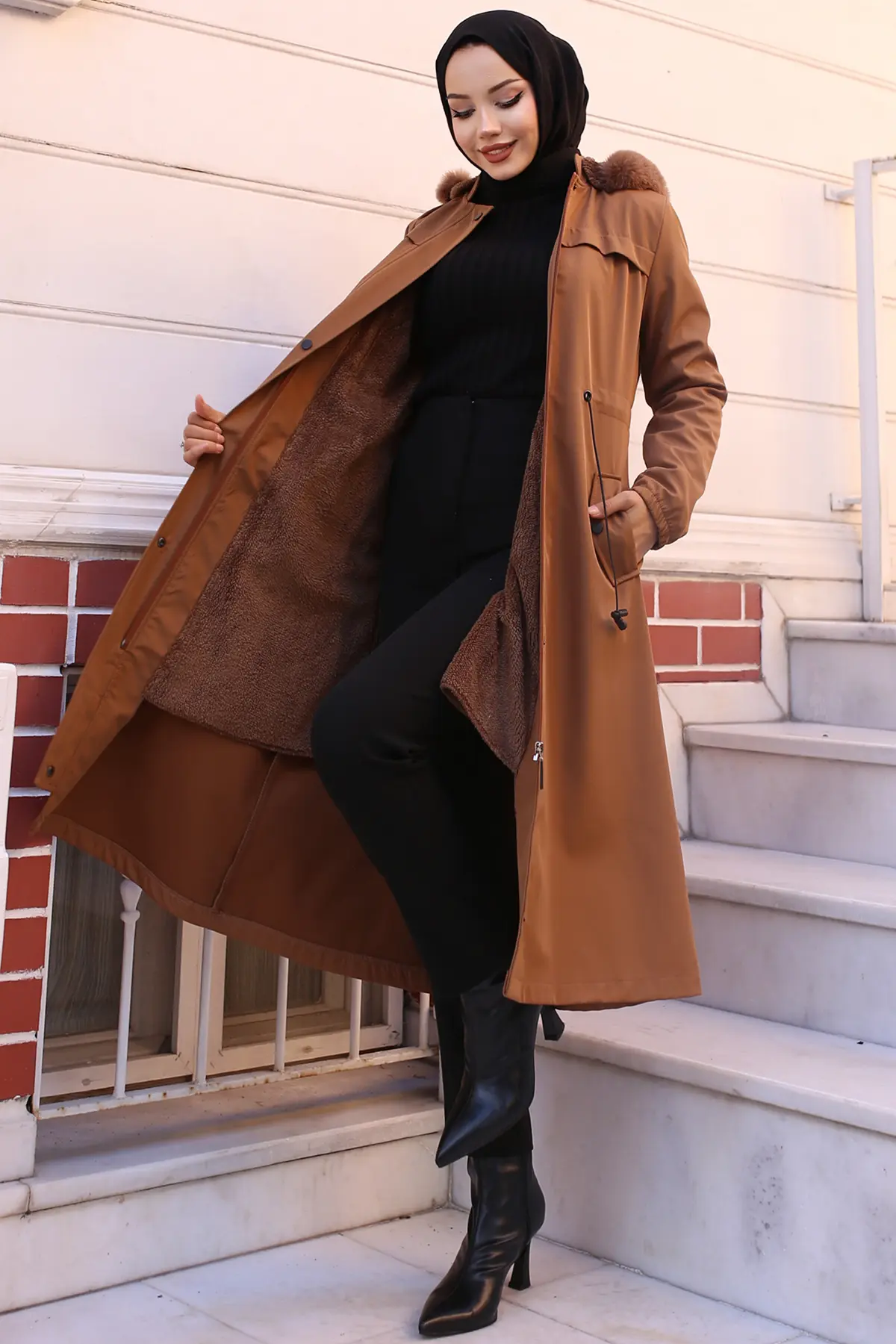 Bondite Coat With Plush Inside And Fur Collar-detail