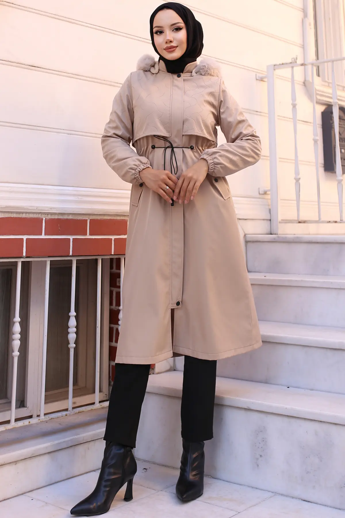 Bondite Coat With Plush Inside And Fur Collar-detail