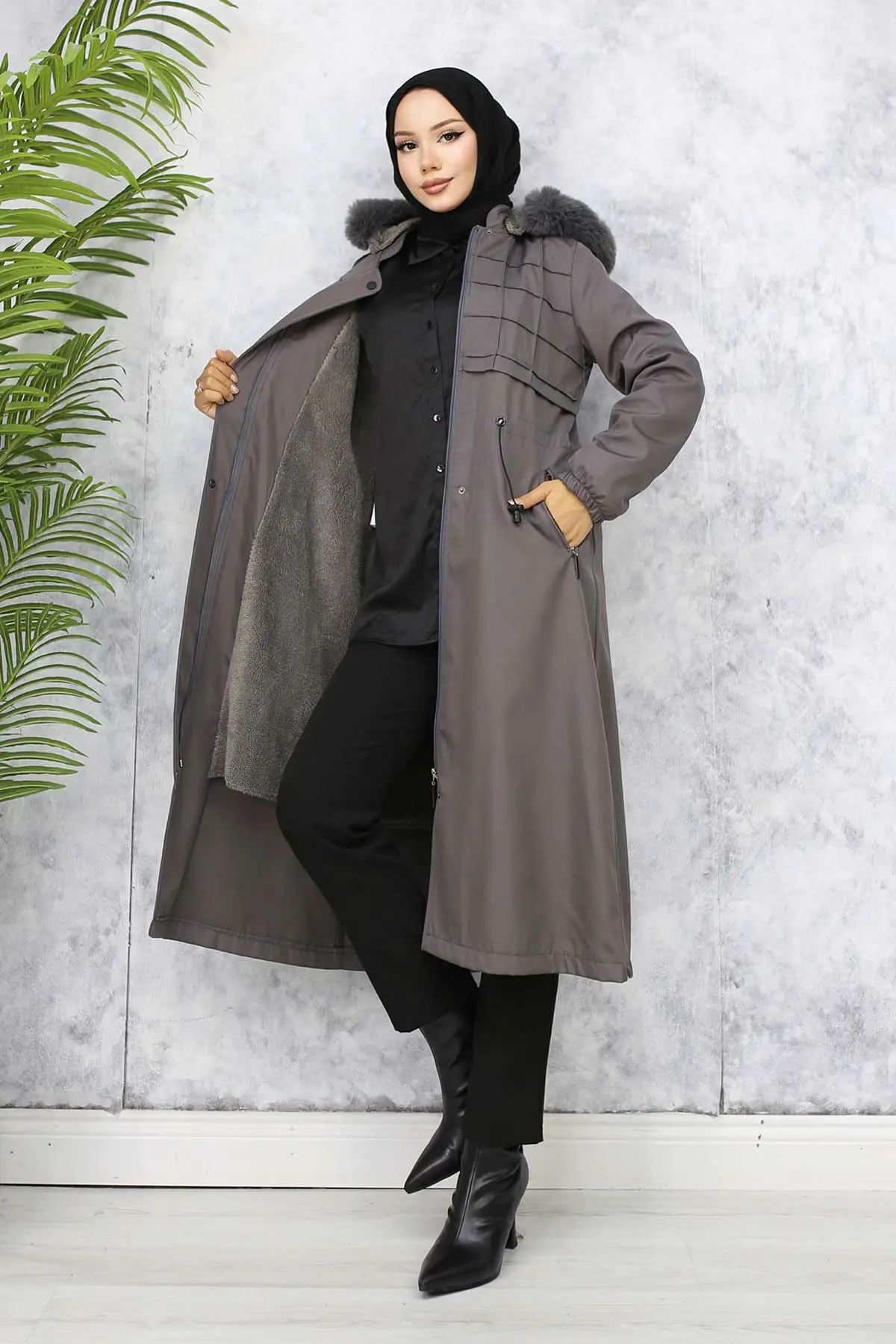 Bondite Coat With Plush Inside And Fur Collar-detail