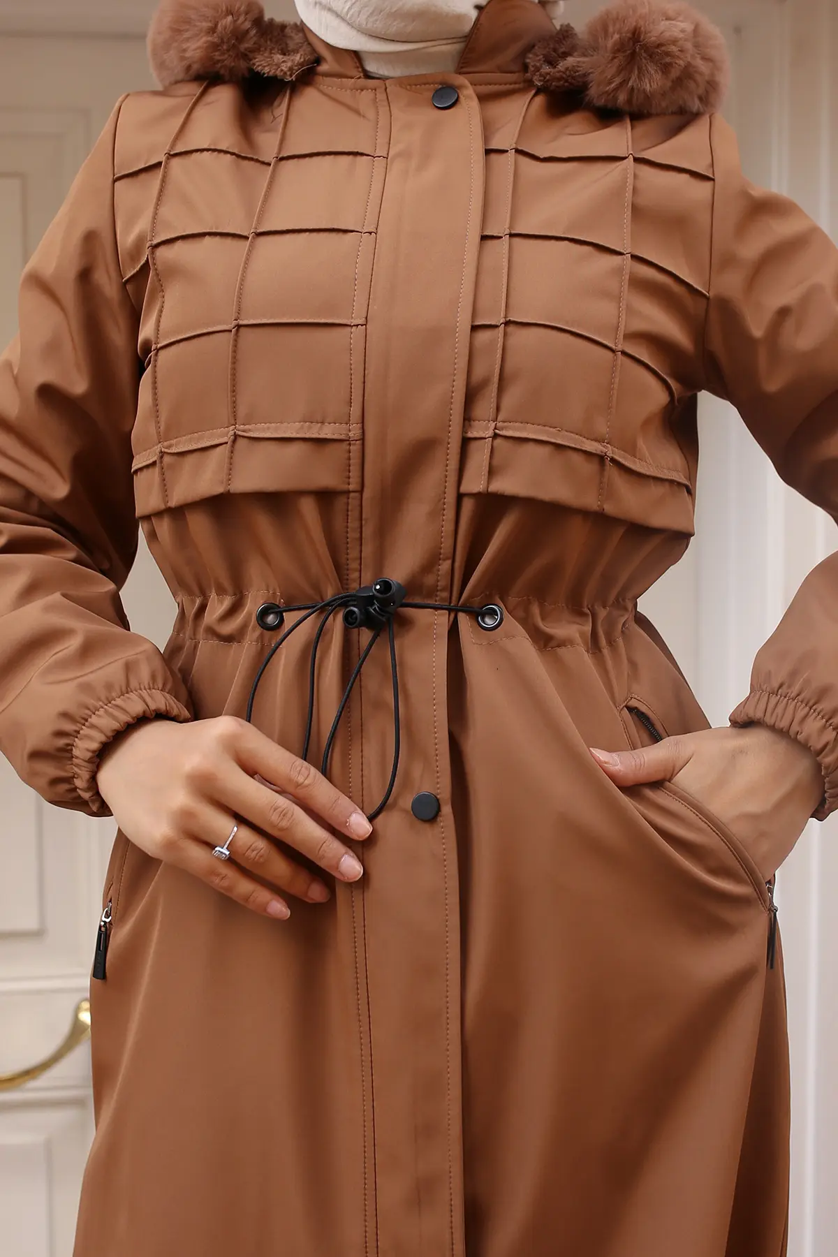 Bondite Coat With Plush Inside And Fur Collar-detail