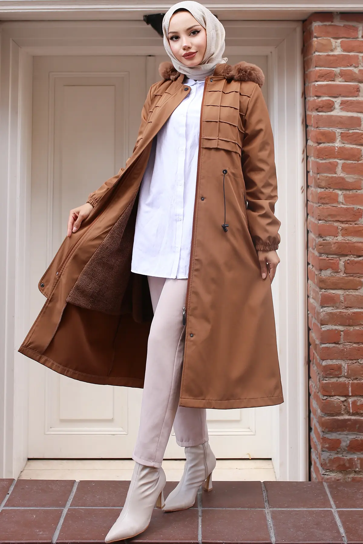 Bondite Coat With Plush Inside And Fur Collar-detail