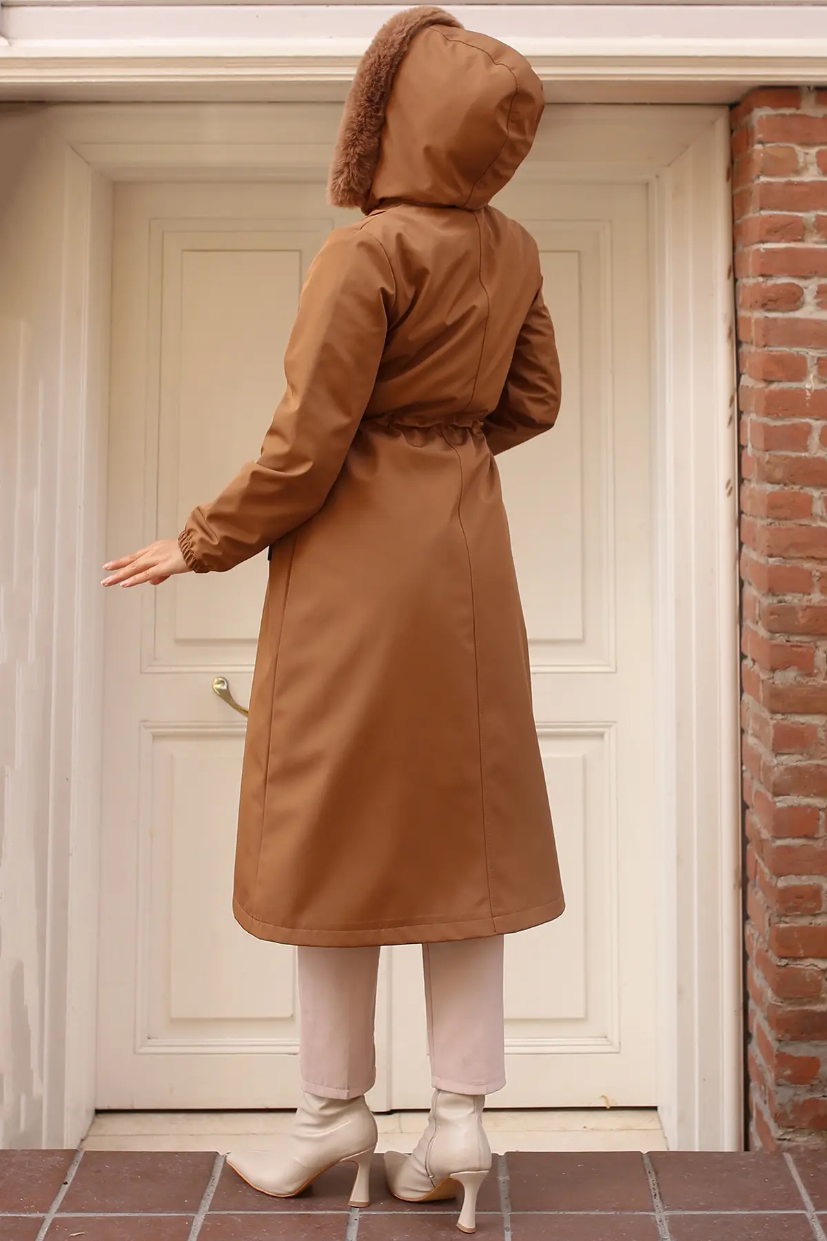 Bondite Coat With Plush Inside And Fur Collar-detail