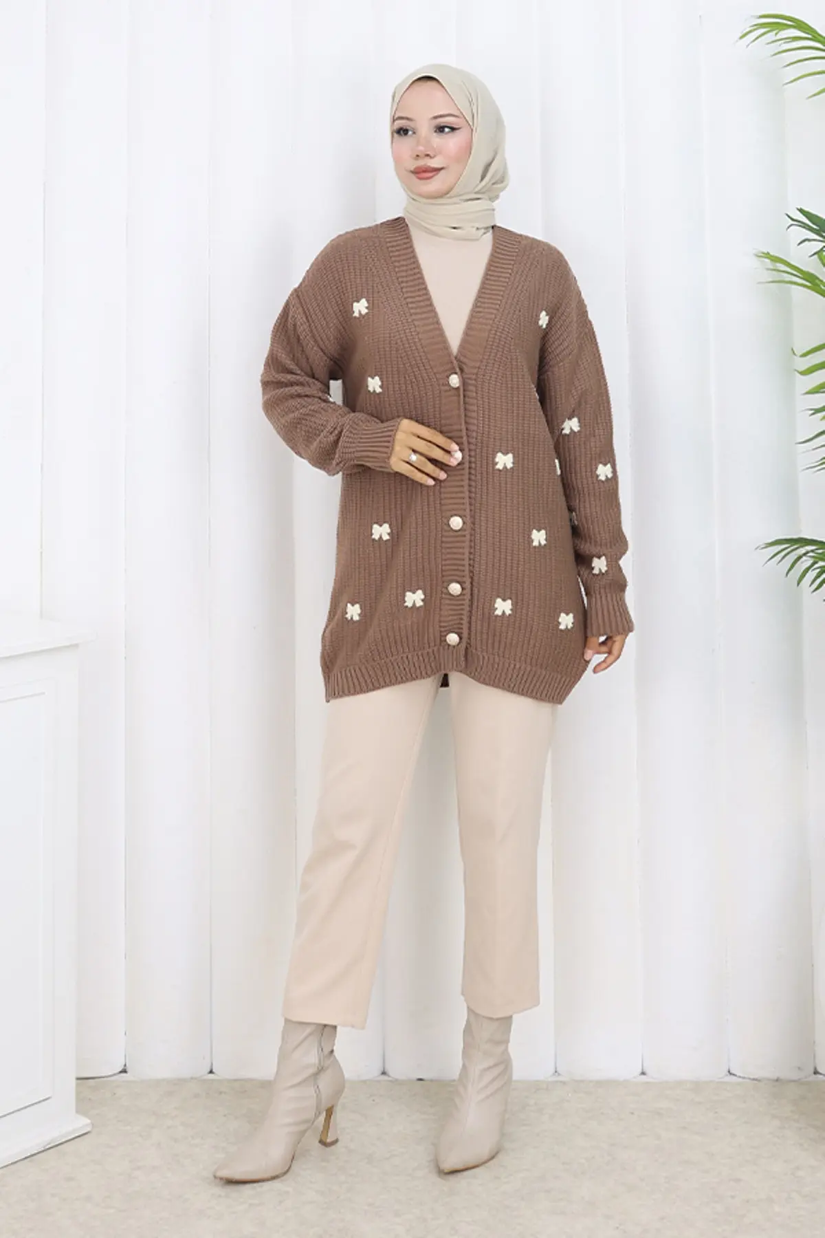 Bow Detailed Knit Cardigan-detail