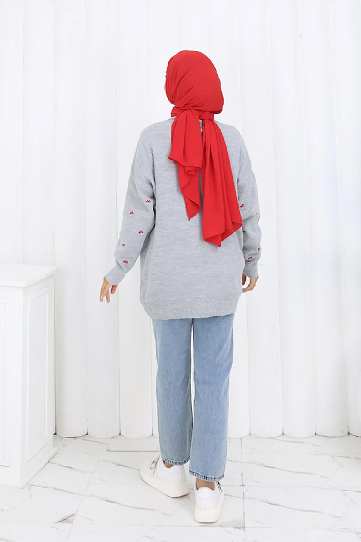 Bow Patterned Knit Sweater-detail