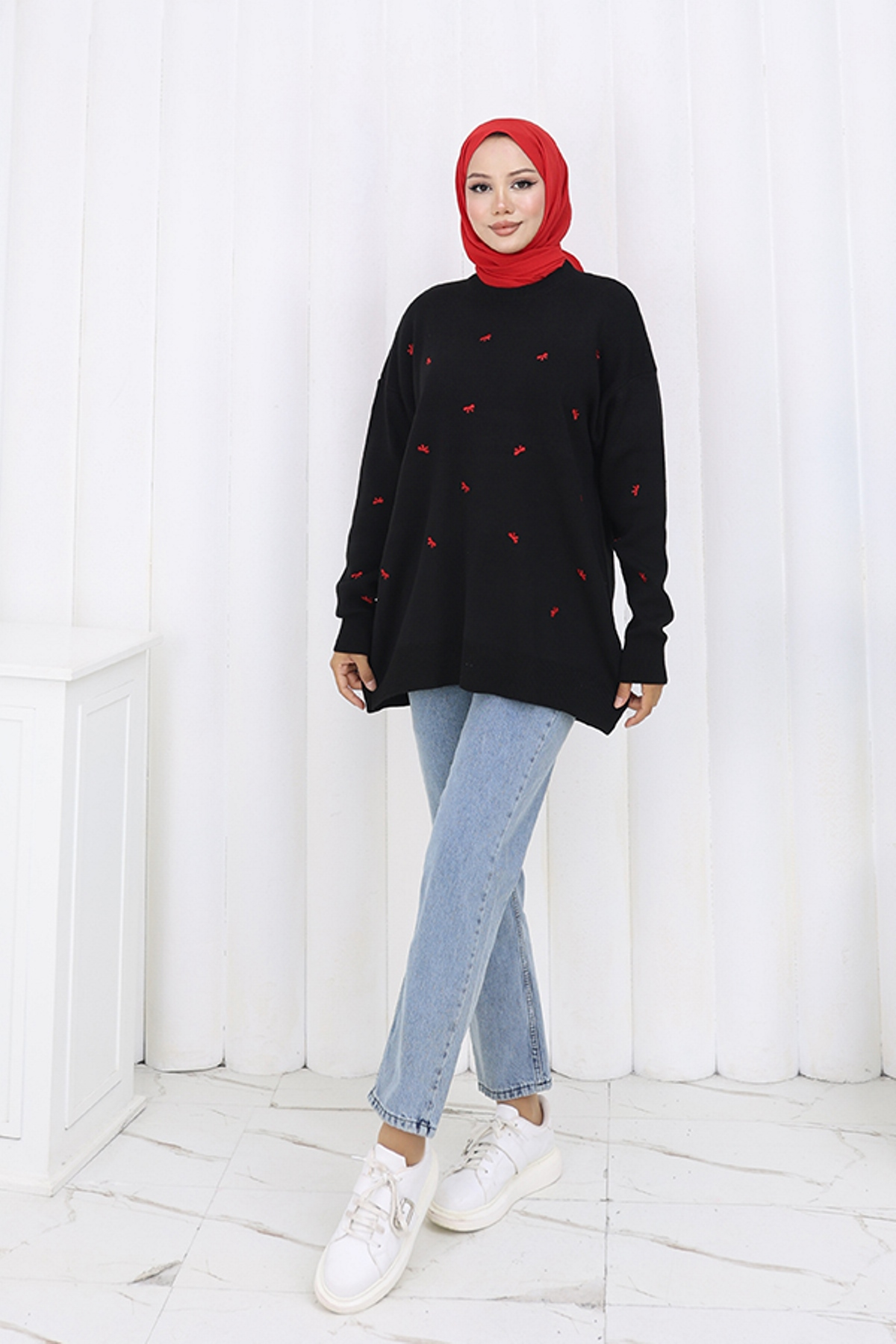 Bow Patterned Knit Sweater