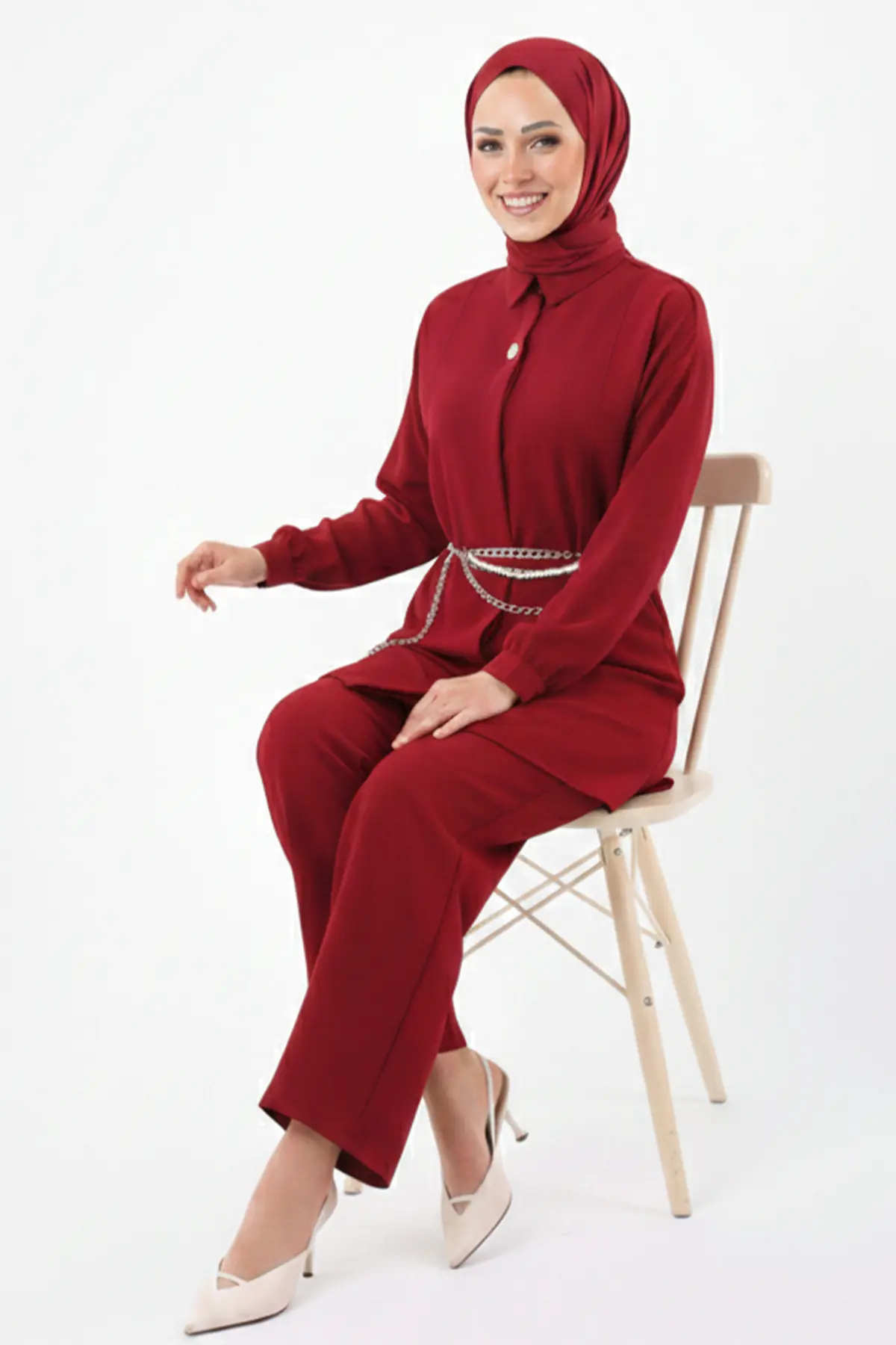 Brooch Detailed Hijab Two-piece Set-detail