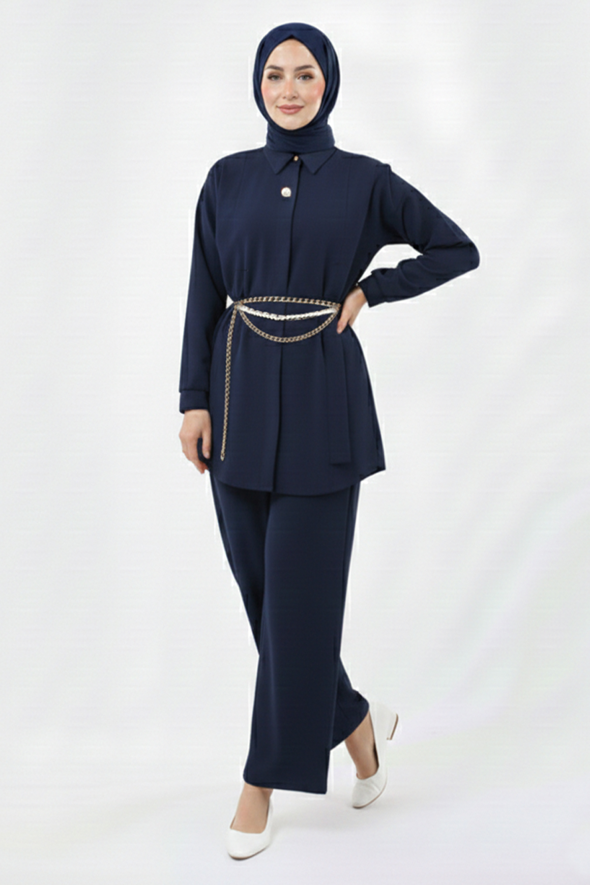 Brooch Detailed Hijab Two-piece Set