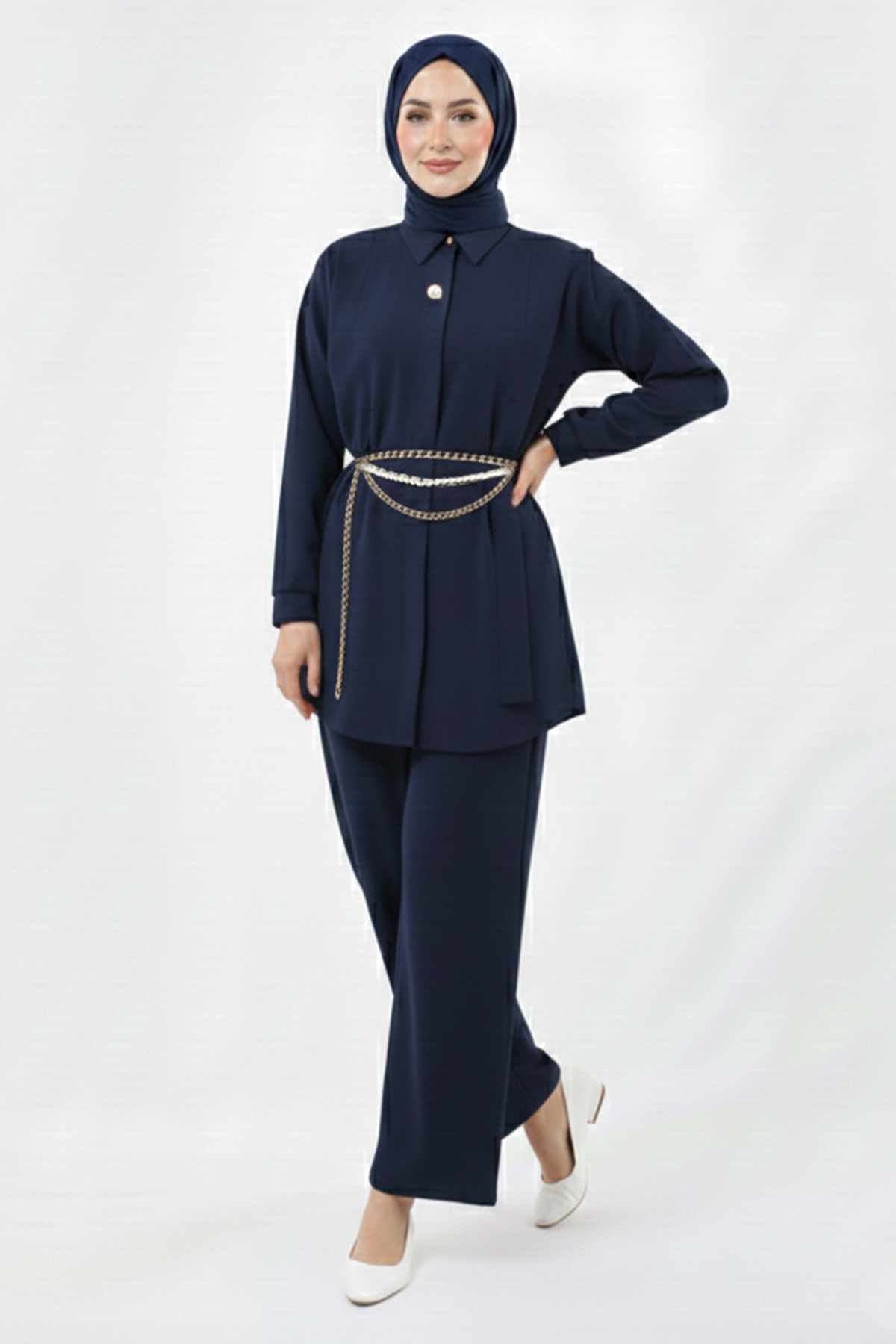 Brooch Detailed Hijab Two-piece Set