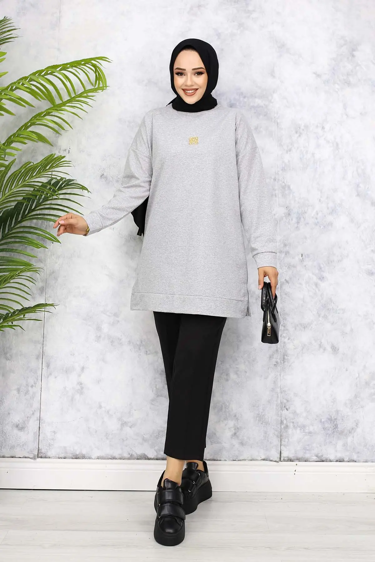 Brooch Detailed Tunic-detail