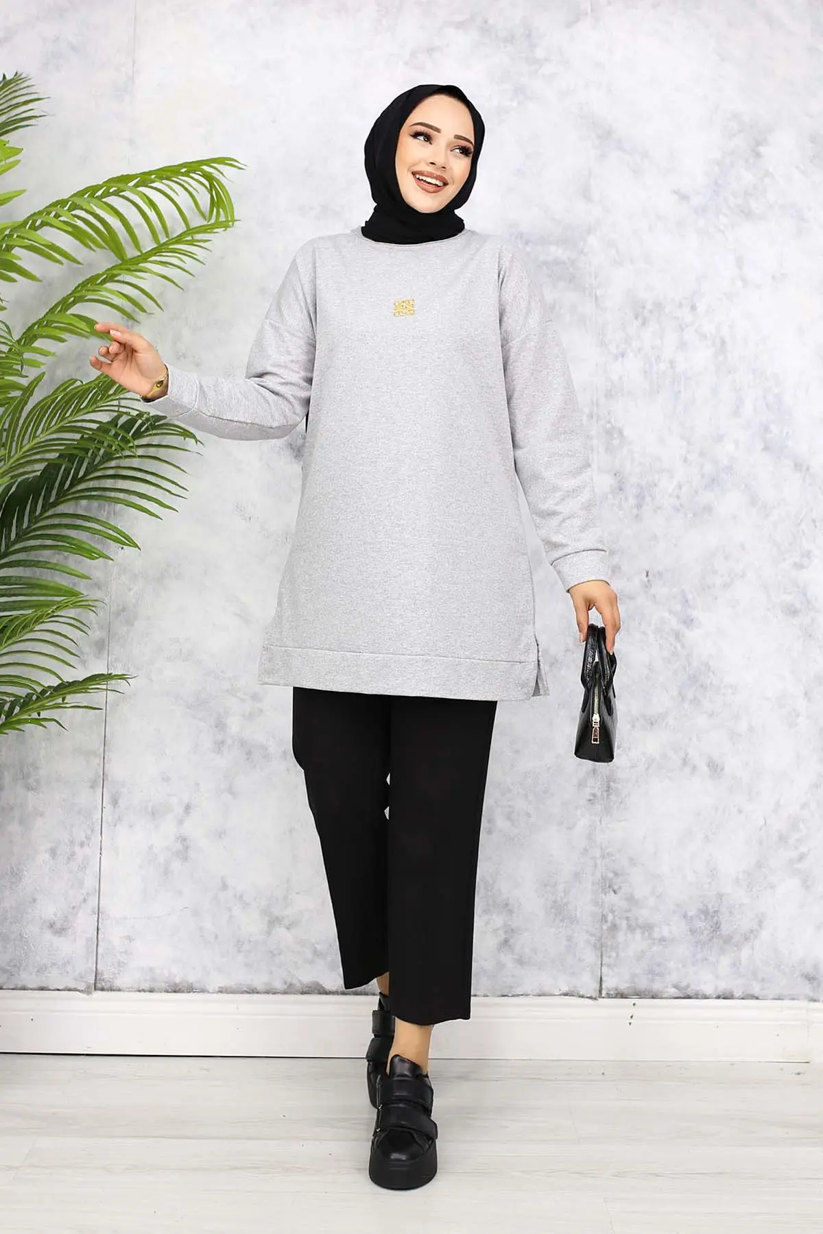 Brooch Detailed Tunic-detail