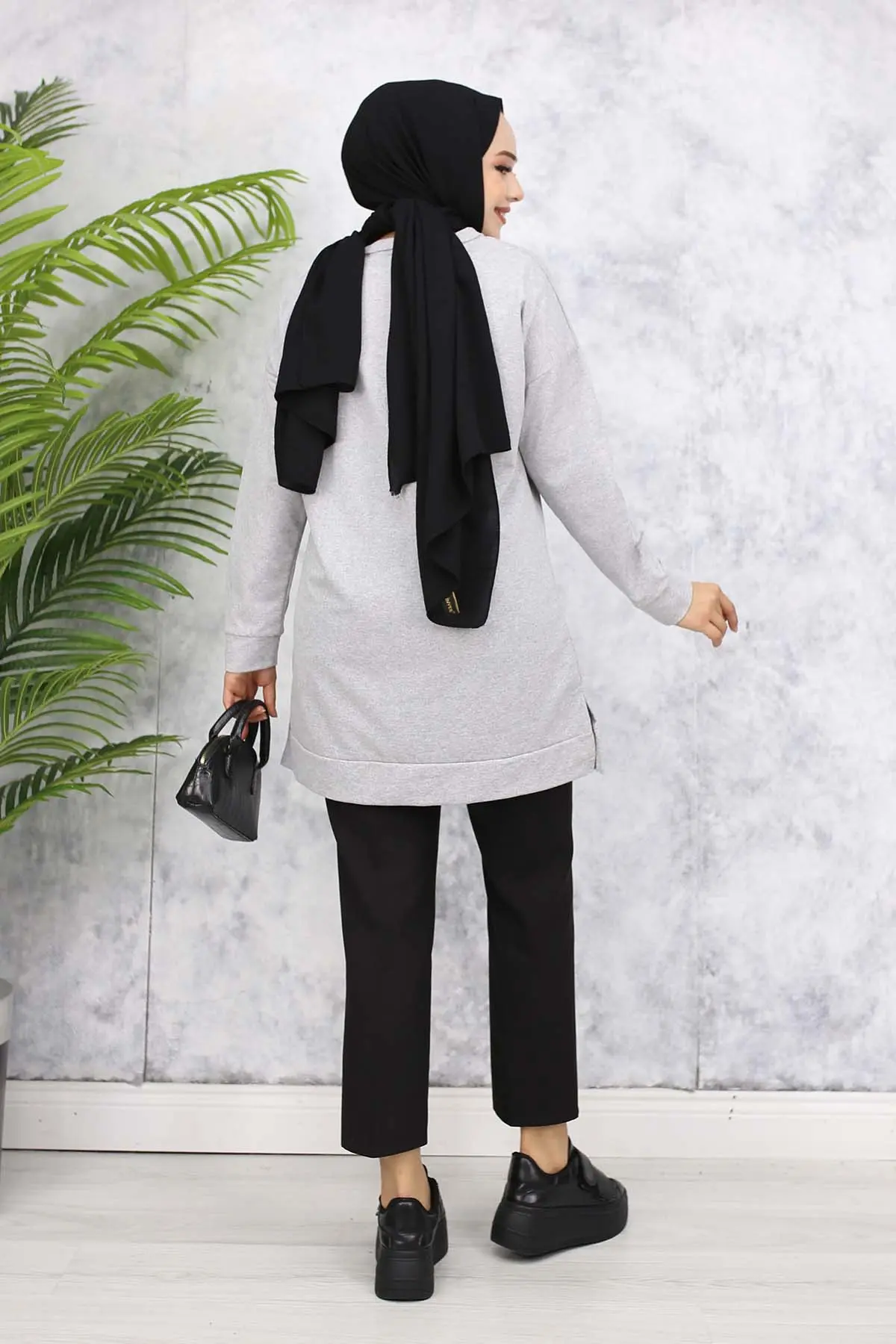 Brooch Detailed Tunic-detail