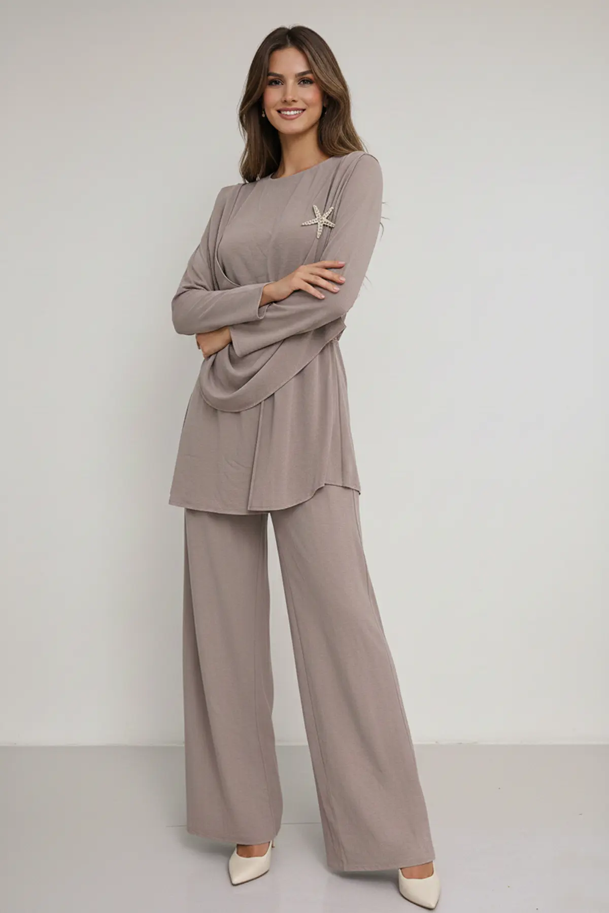 Buckled Two-piece Set-detail