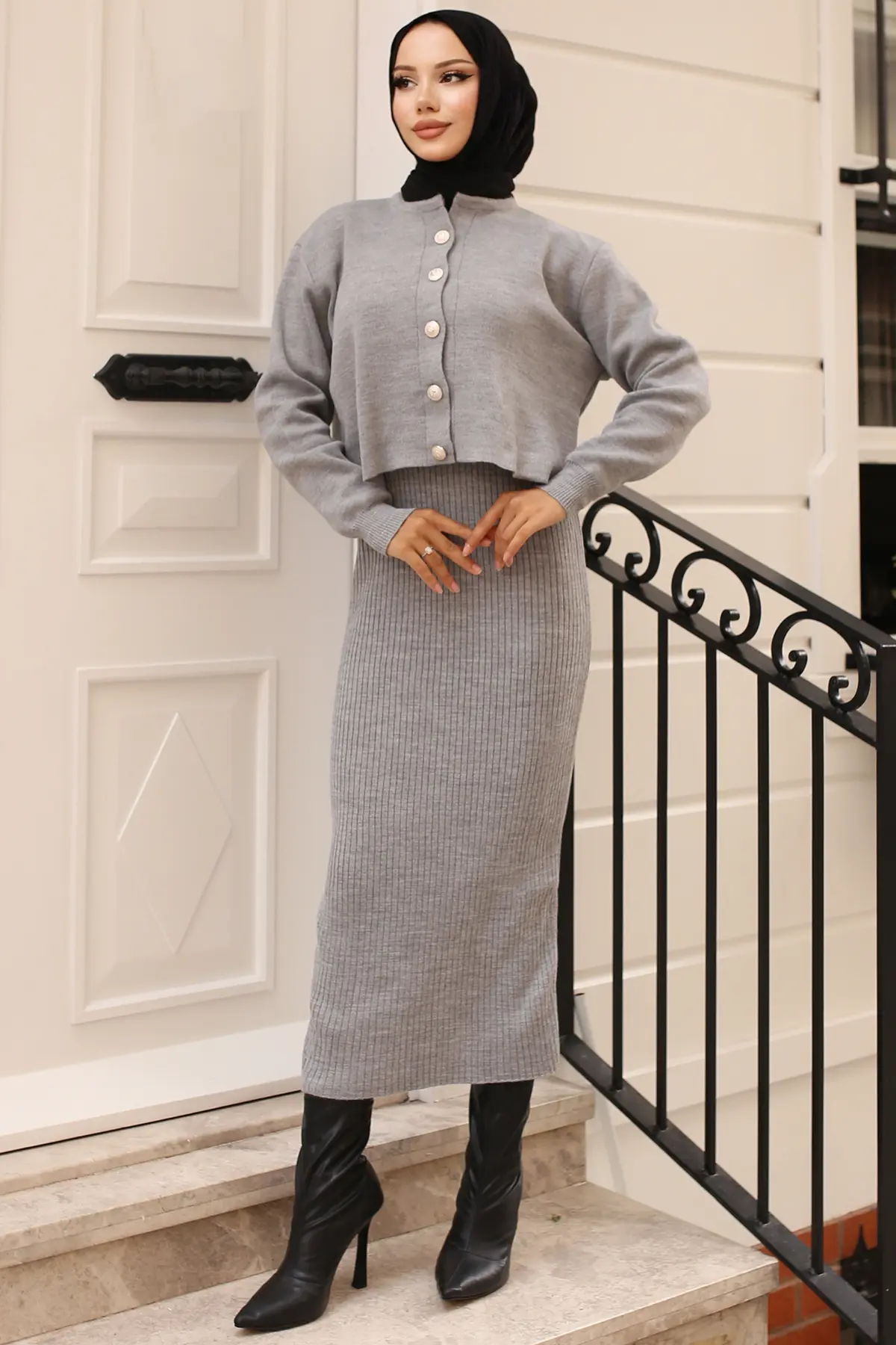 Button Detailed Gilet Knitwear Set-detail