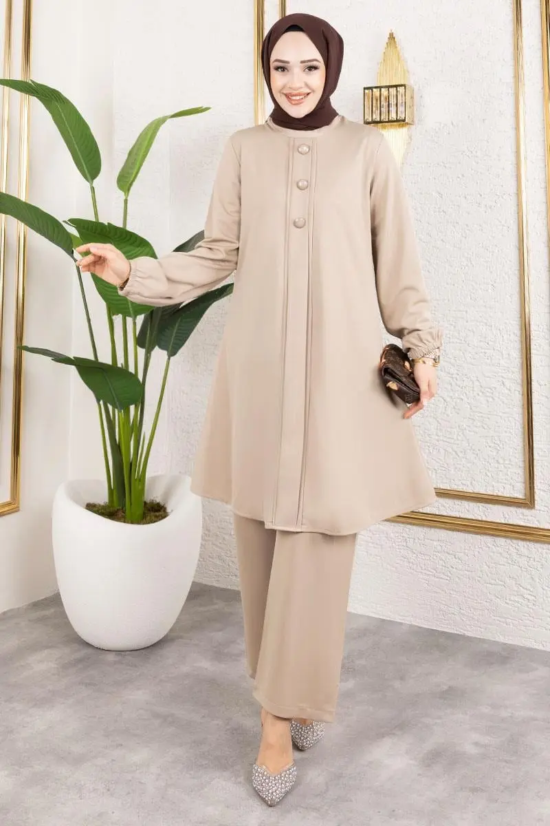 Button Detailed Hijab Suit-detail